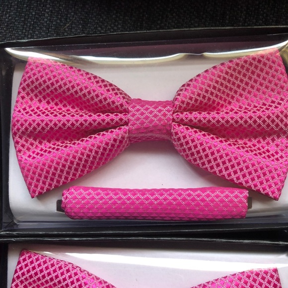 Mario Lorenzi Bow Tie & Pocket Square 3 Sets NIB - Picture 2 of 7